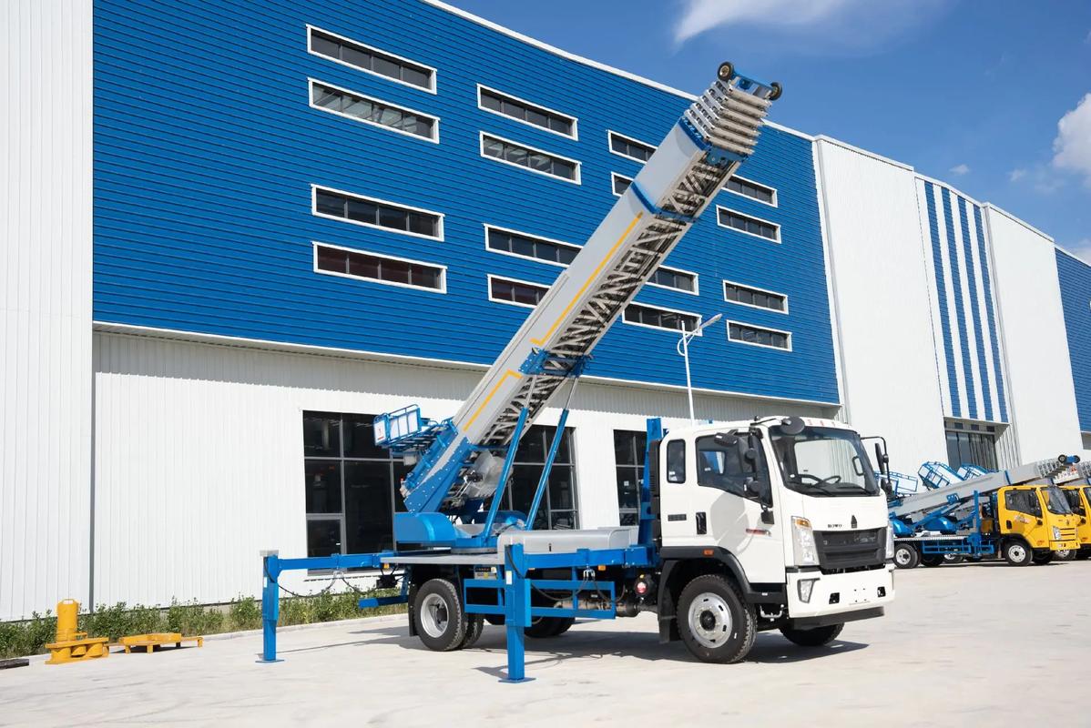 徐州铜山小型云梯车上料车租赁多少钱